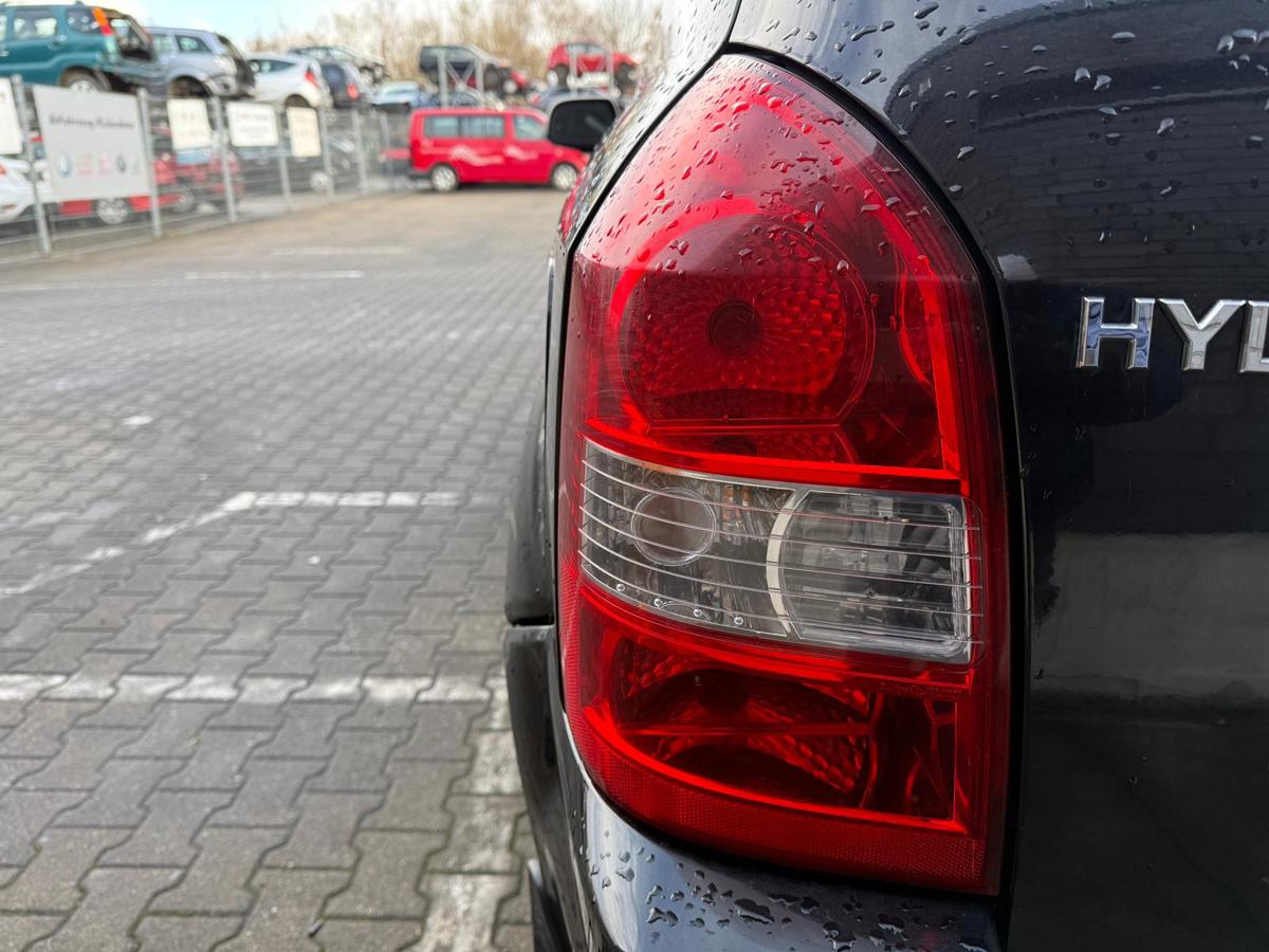 Hyundai Tucson JM original R&uuml;cklicht R&uuml;ckleuchte Schlussleuchte links BJ06